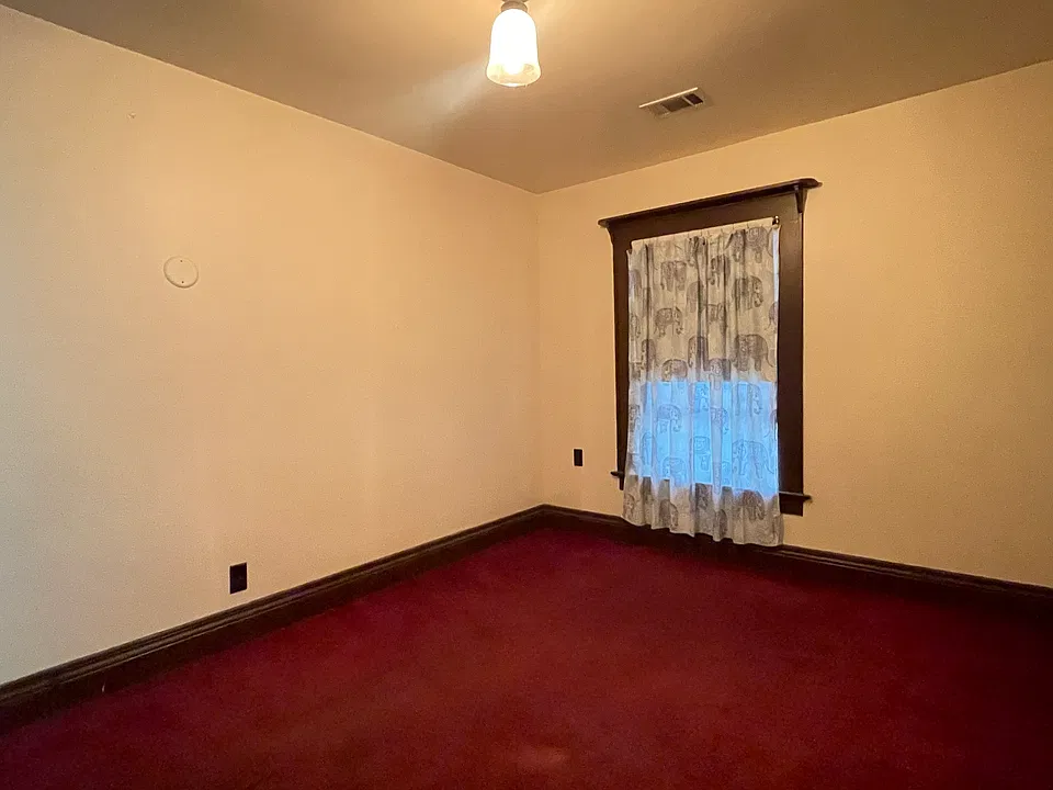 13504 Earlham Dr #6