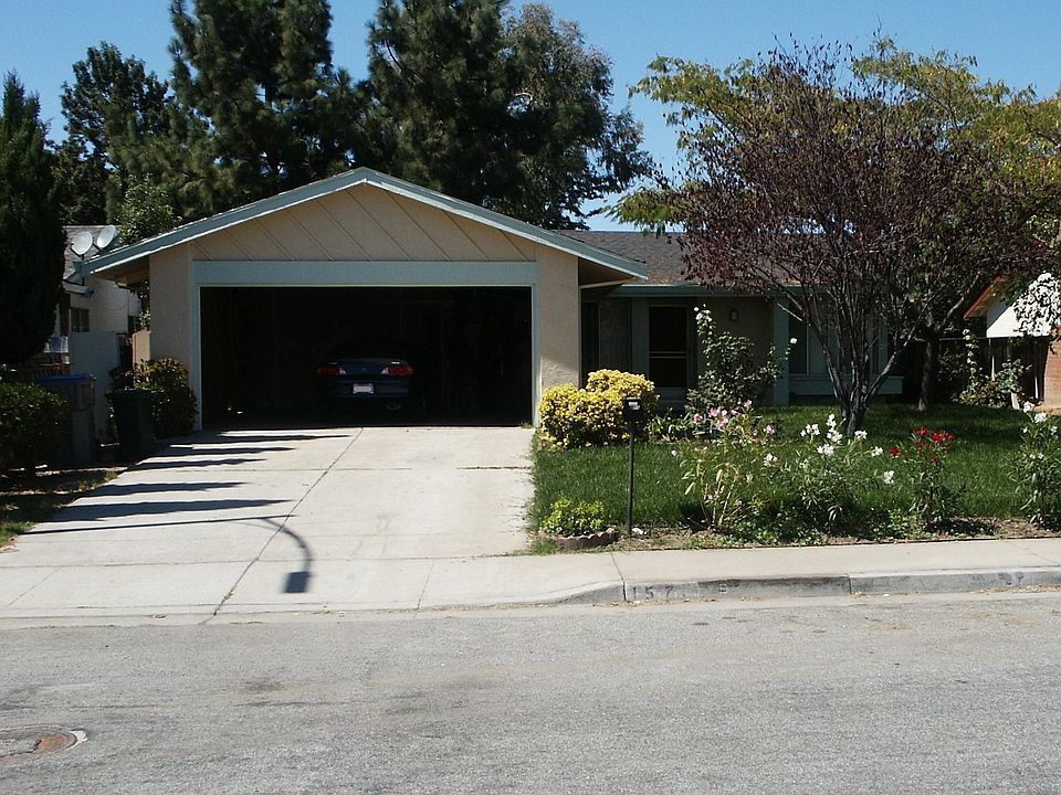 2nd image of 1571 Aldrich Way