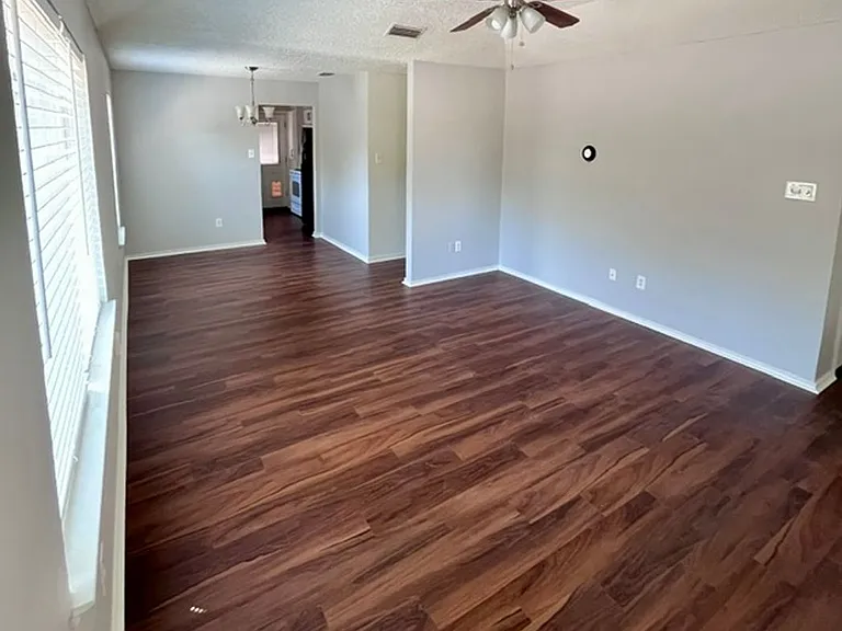 3013 Clover Ln — Photo 25