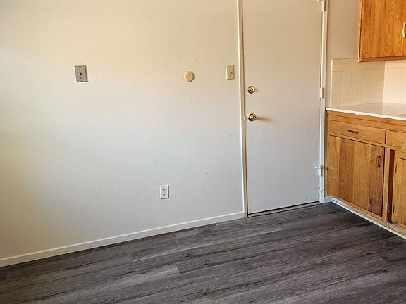 3rd image of 116A Garnsey Ave #0