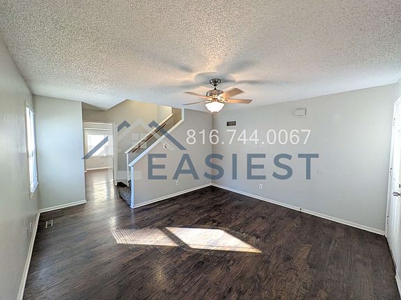 2nd image of 425 Lee Dr