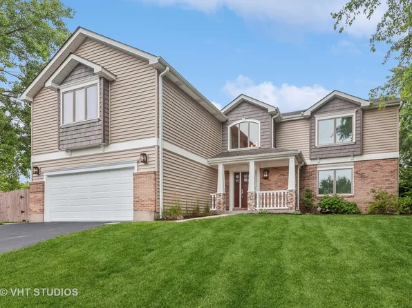 735 Cornwall Ct, Bolingbrook, IL 60440