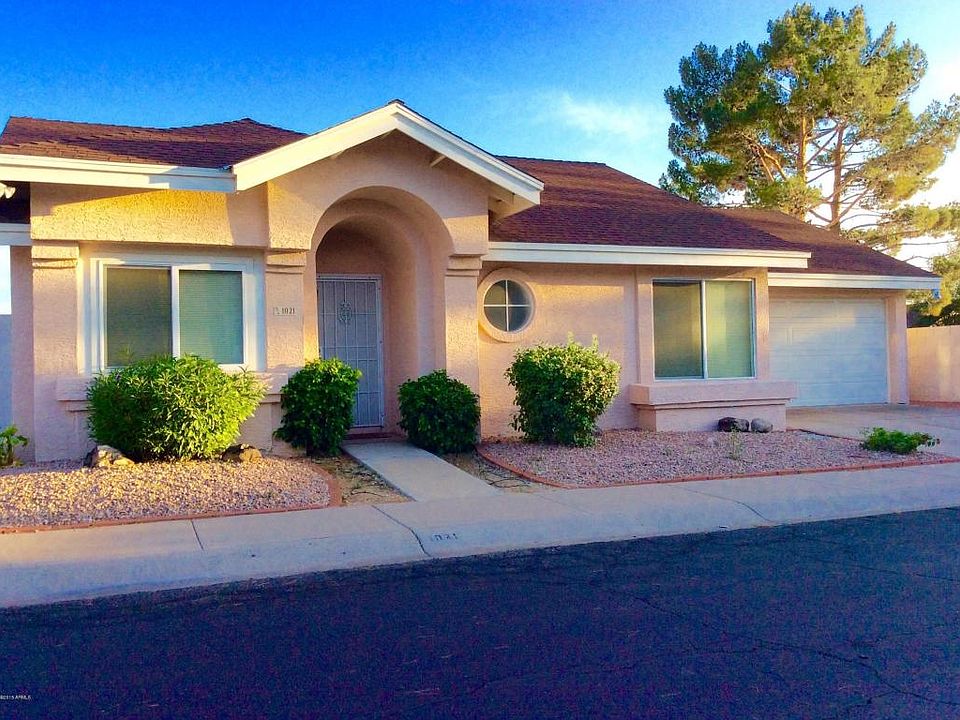 1st image of 1021 E Villa Theresa Dr
