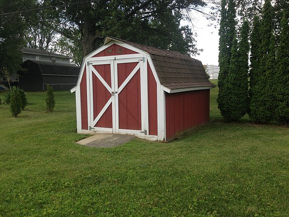 5th image of 520 Dolly Ave.