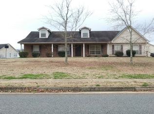 158 Whistle Way, Locust Grove, GA 30248