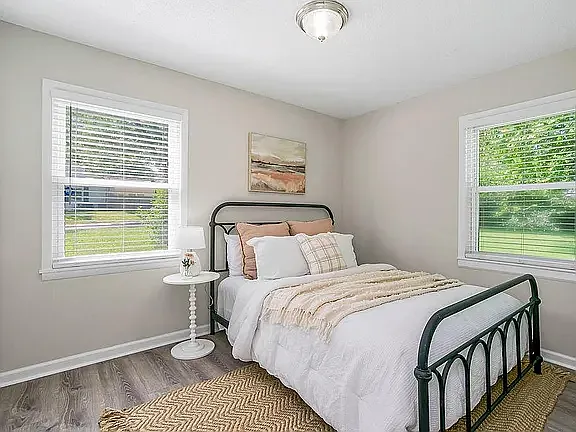 7652 Rainbow Dr — Photo 12