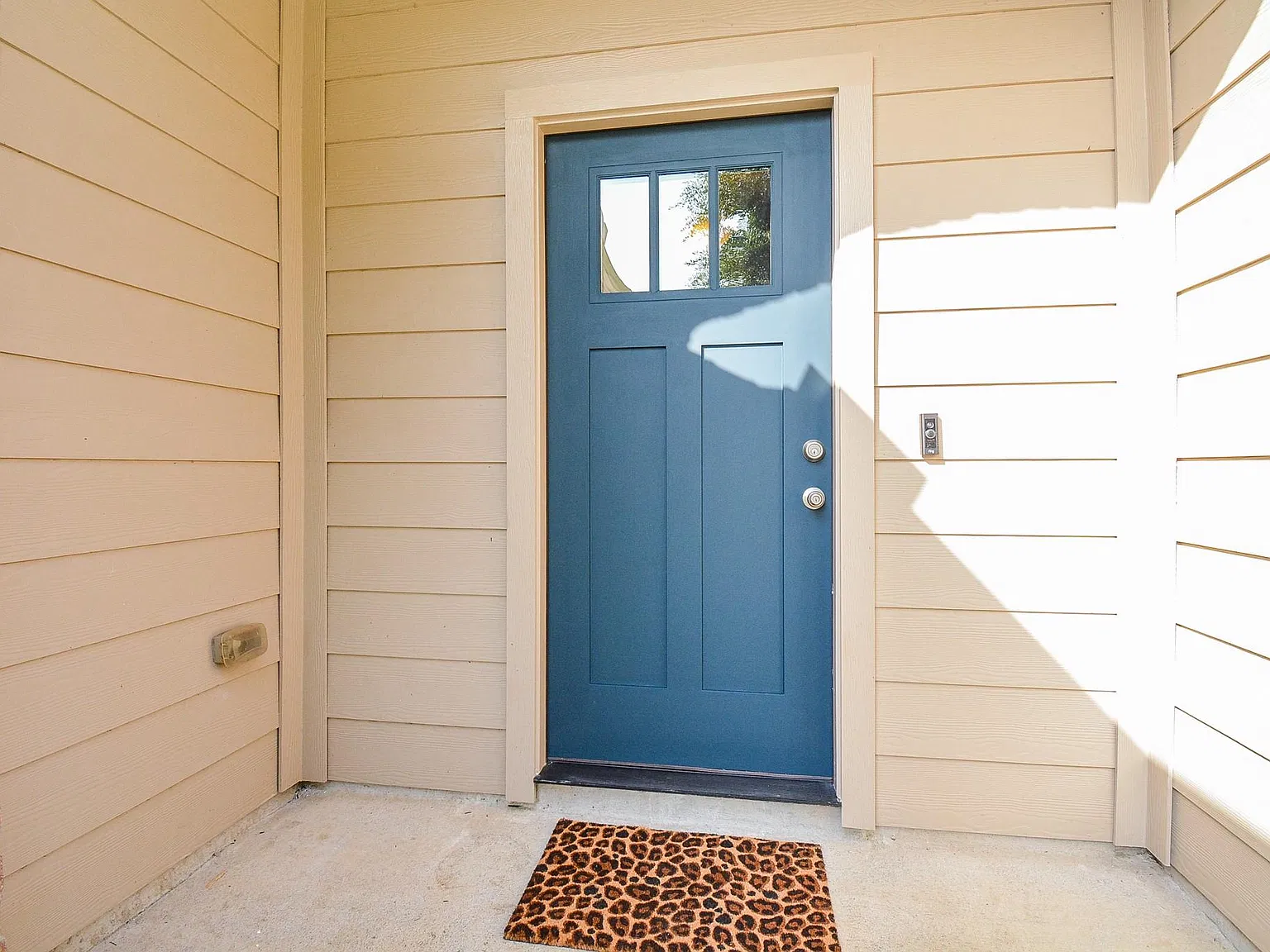 3 bed, 2.0 bath, 1652 sqft, $2,400 — Photo 4