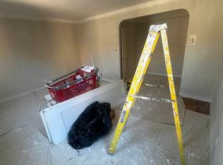 40-18 Hampton St #6, Elmhurst, NY 11373
