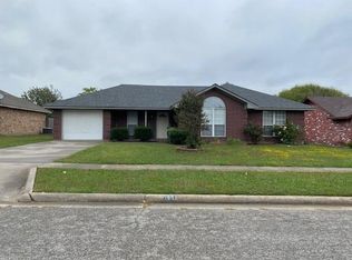 1007 Enlow Cir, Commerce, TX 75428