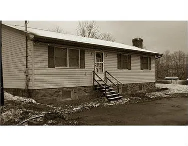 167 Carlton Dr photo 1