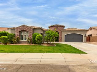 3054 S Colonial St, Gilbert, AZ 85295