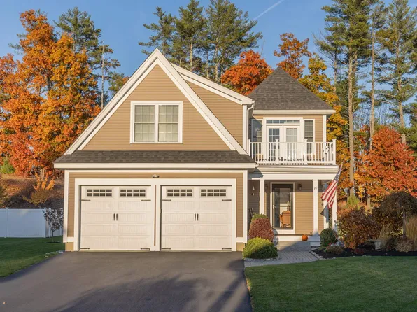 10 Daybreak Drive, Newmarket, NH 03857