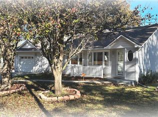 1507 Grand Ave, Leavenworth, KS 66048