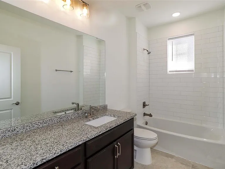 4535 Stellata Loop — Photo 13