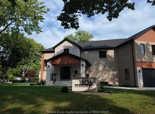1806 Durham Pl, Windsor, ON N8W3A3