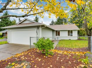 1632 SE Beaver Creek Ln, Troutdale, OR 97060