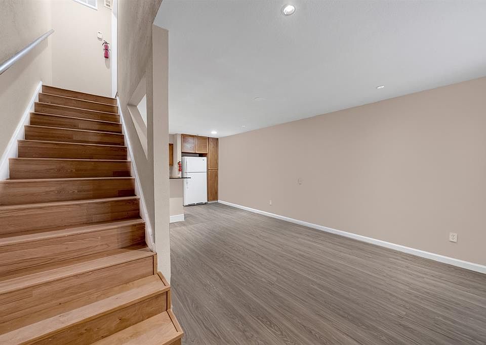 1st image of 2110 Wilcrest Dr APT 148