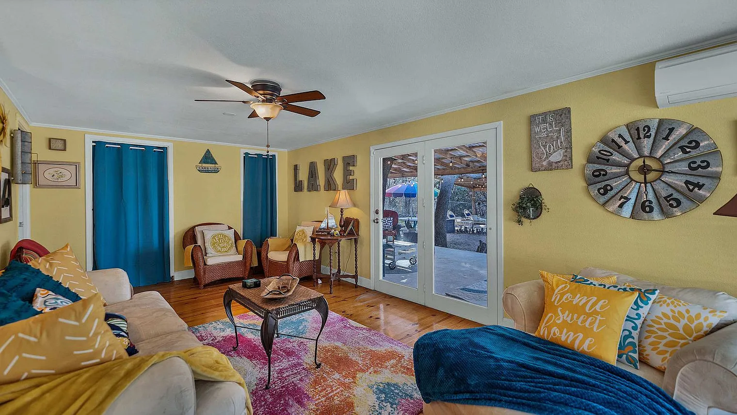 3 bed, 2.0 bath, 1980 sqft, $5,486 — Photo 4