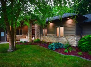 2919 E 62nd Pl, Hobart, IN 46342