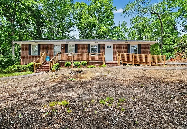 468 Taylor St — Photo 8