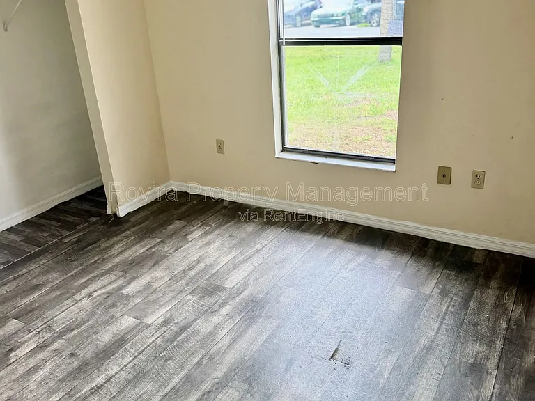 7 Dorset Dr — Photo 10
