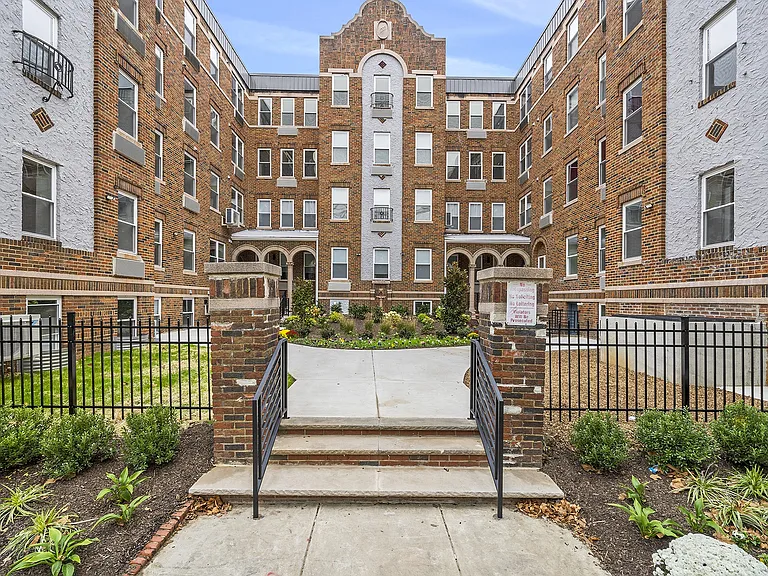 Overbrook Lofts — Photo 3