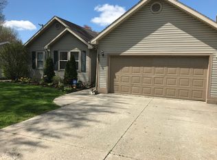 6051 Merle St, Toledo, OH 43623