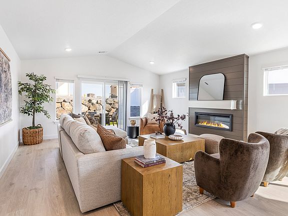 6th image of this home
