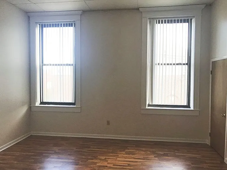 St. Agnes Apartments — Photo 25