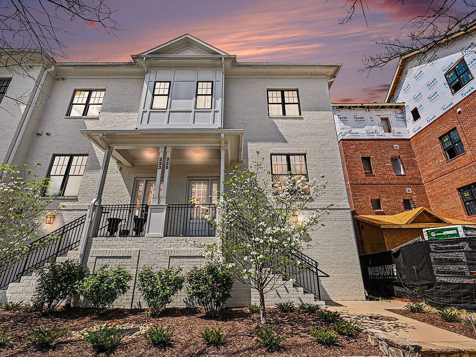 1st image of 225 Meadowmont Ln