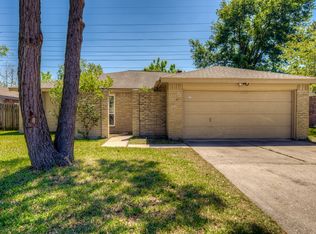 4231 Southchase Ln, Houston, TX 77014