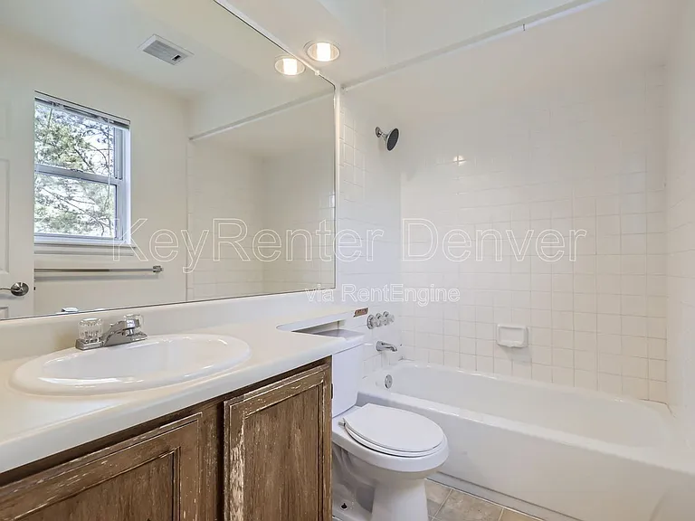 12404 E Tennessee Cir — Photo 19