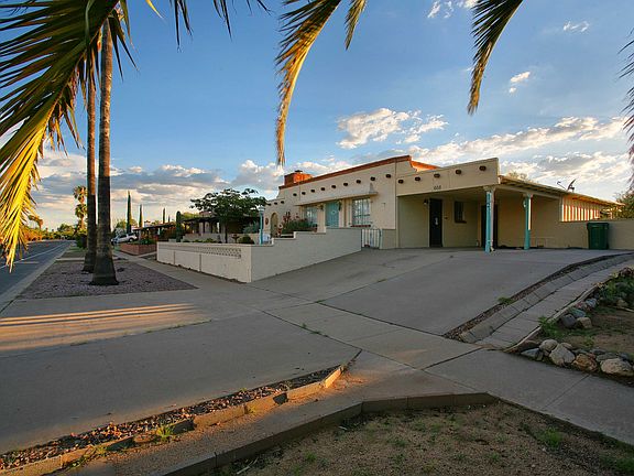 2nd image of 608 S Abrego Dr