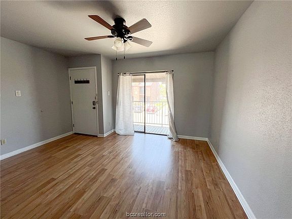 2nd image of 904 University Dr E #88