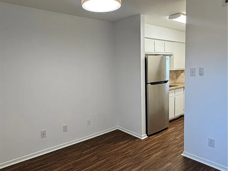 1900 Dartmouth St #G4 — Photo 11