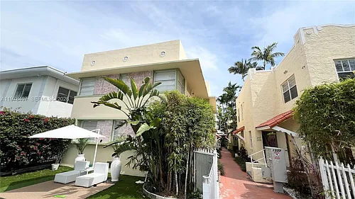 1337 Euclid Ave #104 Photo 1