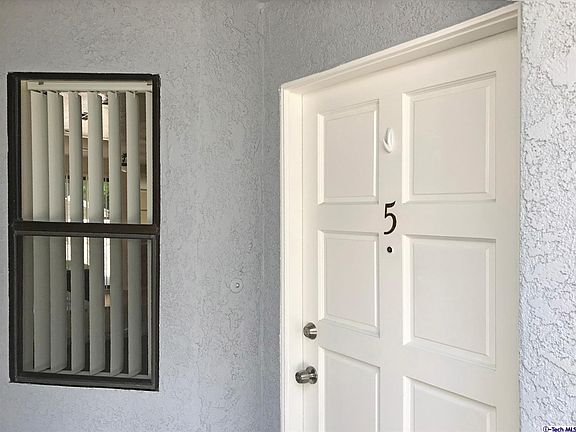 4th image of 555 W Dryden St APT 5