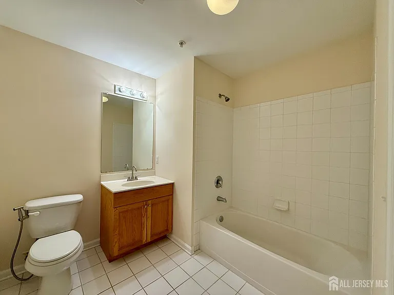 1315 Fernwood Ct — Photo 7