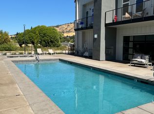 3285 Cedar Links Dr #5BD4D0DA7, Medford, OR 97504