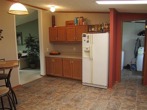 5th image of 8412 Tamarack Dr