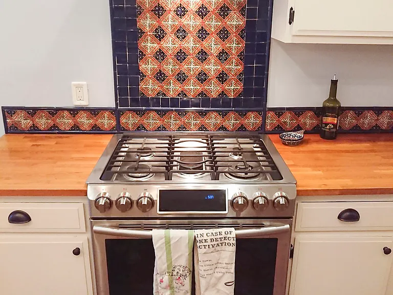 35 Q St NE — Photo 14