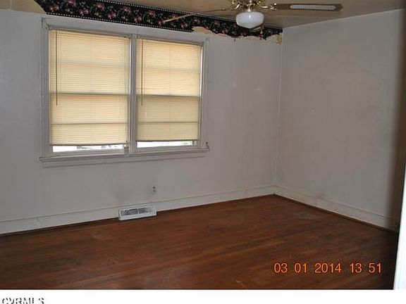 5th image of 3509 Chapel Dr