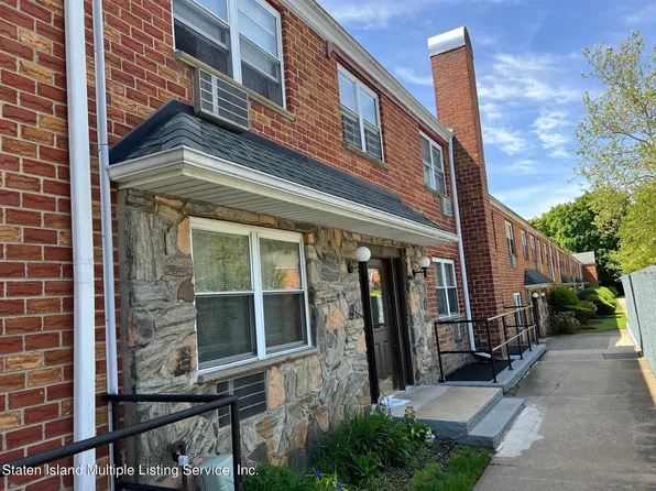 34 Bay Ter APT 1H, Staten Island, NY 10306