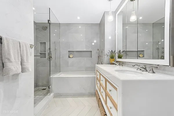 Sold by Corcoran | media 6