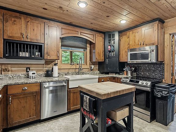 23rd image of this home