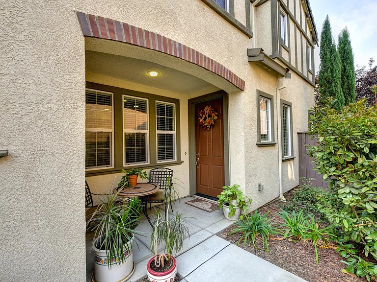 entry with covered porch
