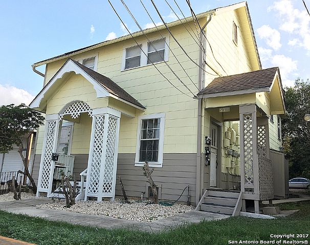 2nd image of 614 E Dewey Pl