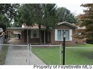 5205 Palmetto Ln, Fayetteville, NC 28304