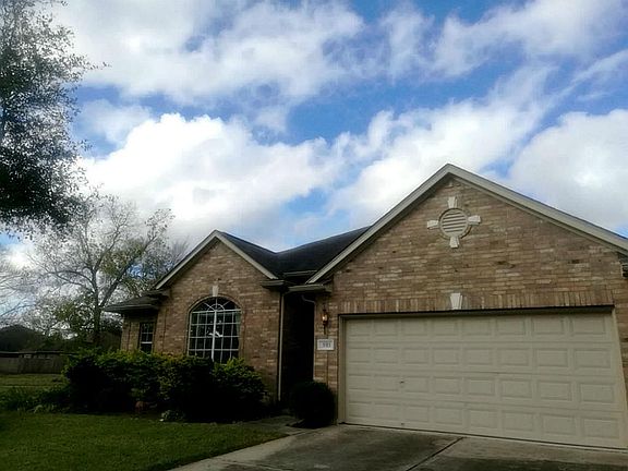 2nd image of 3311 Worthington Dr