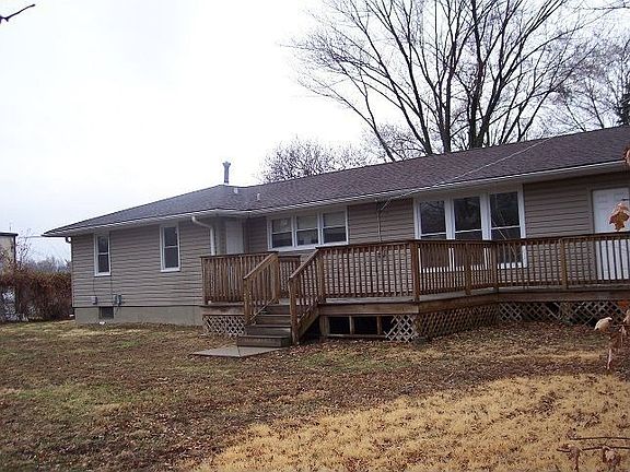 3rd image of 10138 Prince Dr